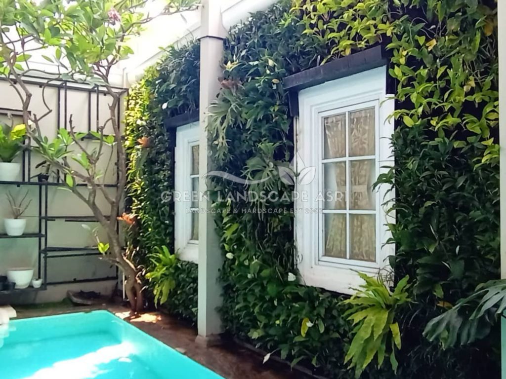 Jasa Bikin Vertical Garden Asli & Sintetis