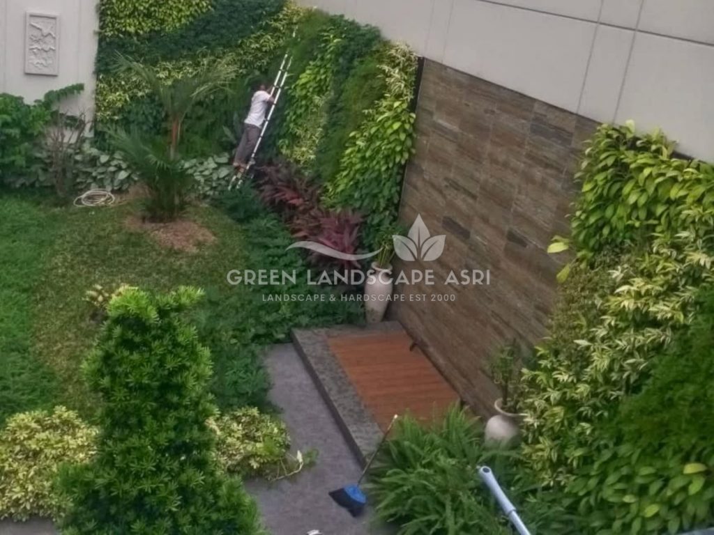 Jasa Bikin Vertical Garden Asli & Sintetis