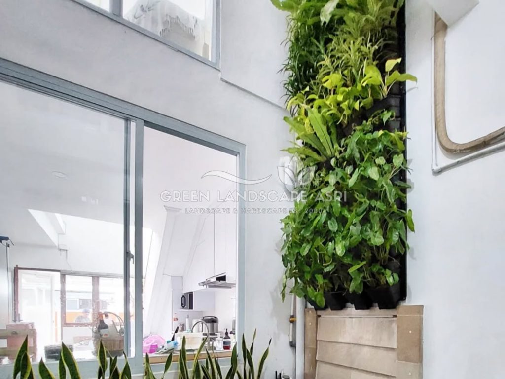 Jasa Pembuatan Vertical Garden