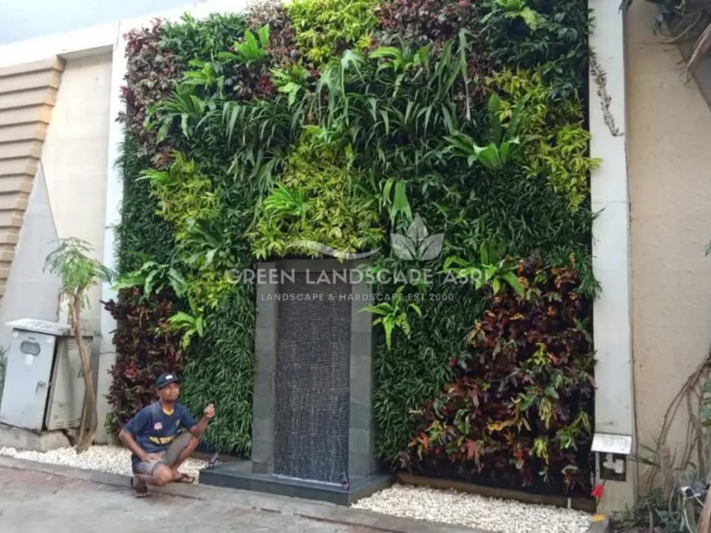 Jasa Bikin Vertical Garden Asli & Sintetis