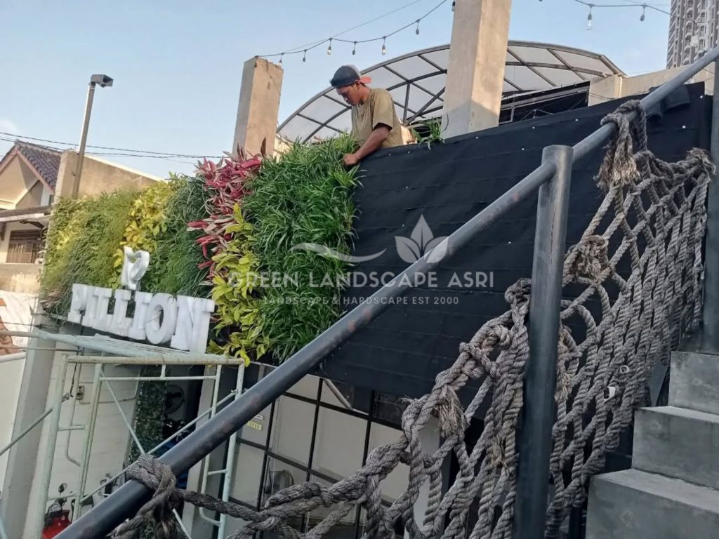 Jasa Bikin Vertical Garden Asli & Sintetis