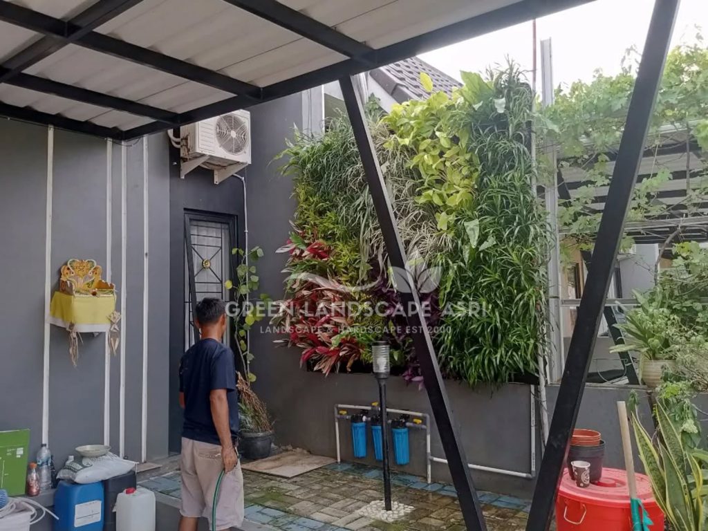 Jasa Bikin Vertical Garden Asli & Sintetis