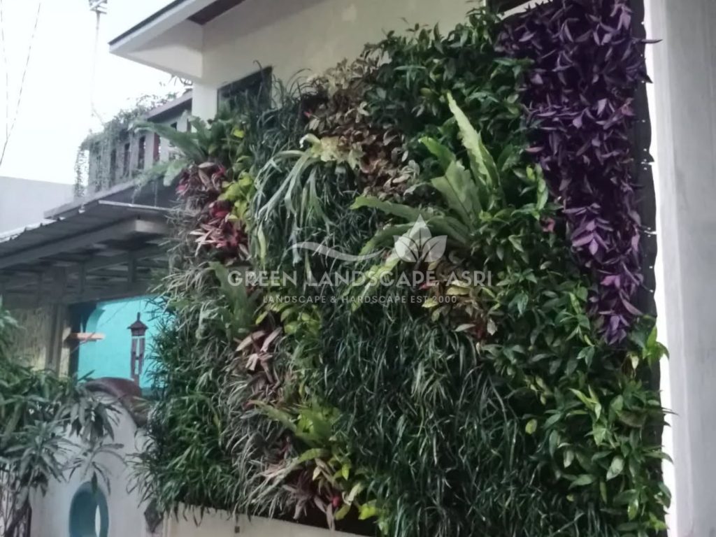 Jasa Bikin Vertical Garden Asli & Sintetis