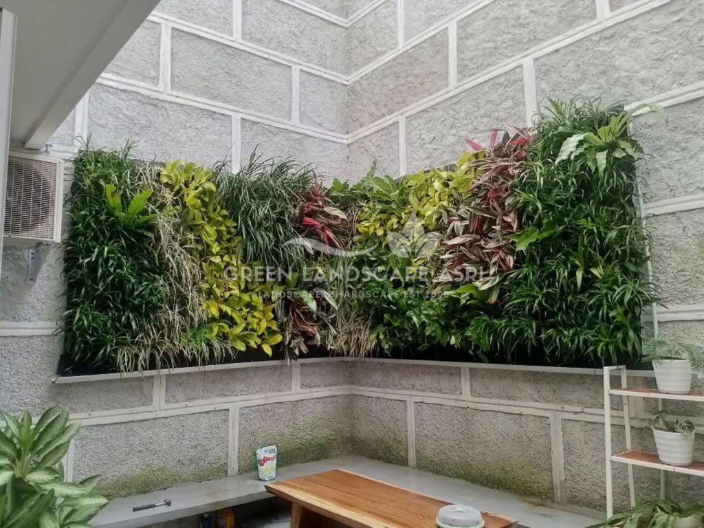 Jasa Bikin Vertical Garden Asli & Sintetis