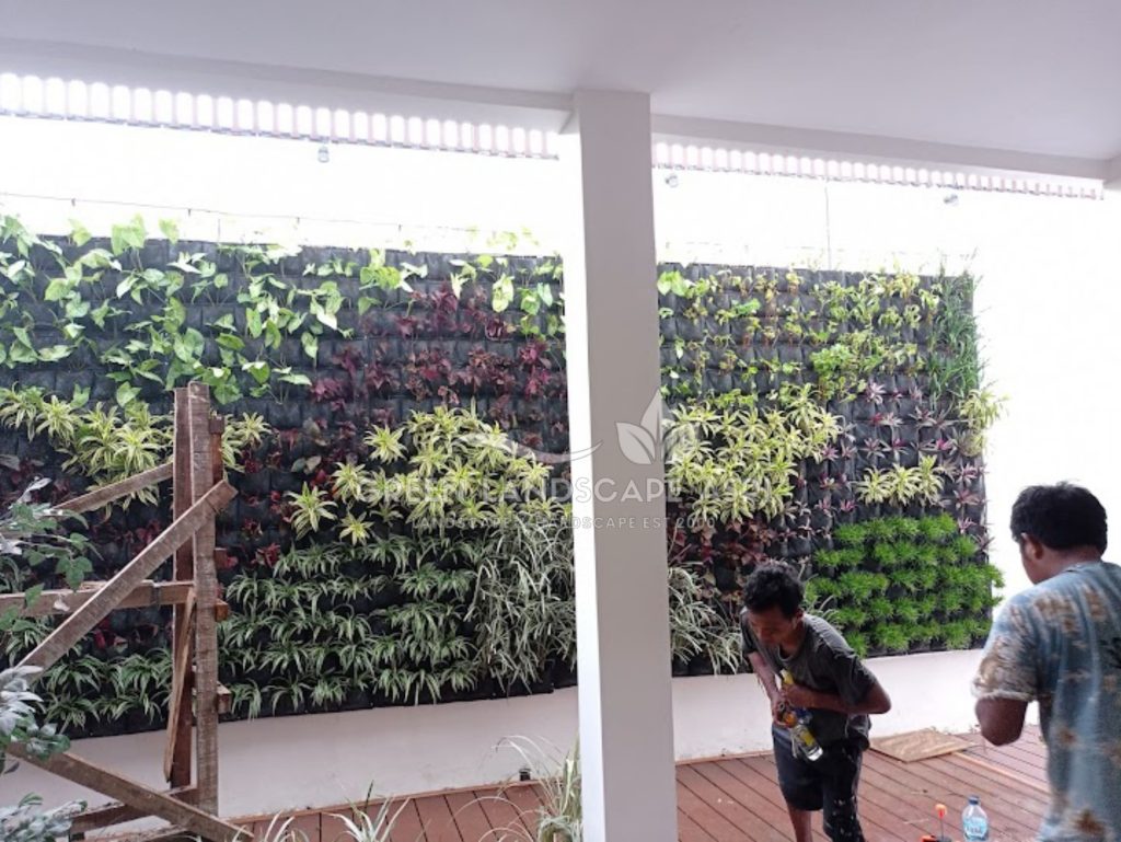 Tukang Taman Vertikal Bergaransi