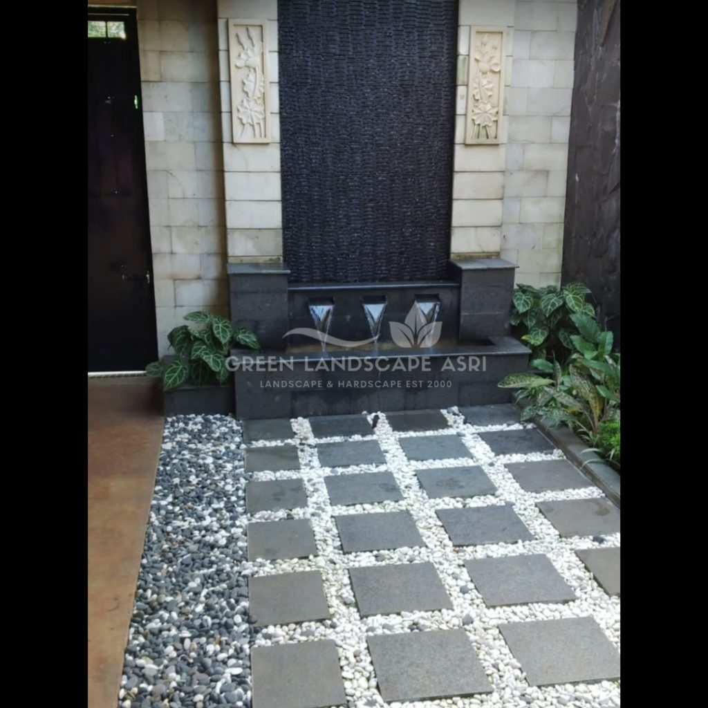 Kontraktor Kolam Koi