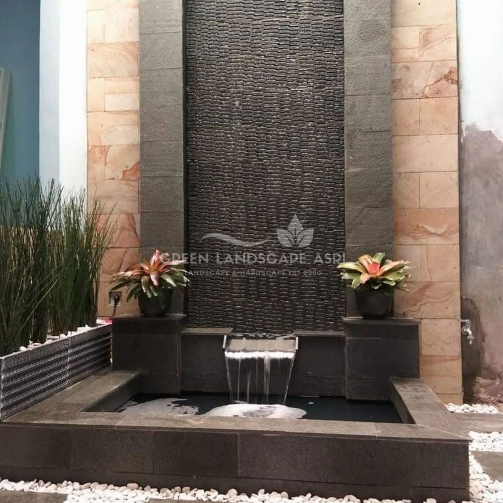 Kontraktor Kolam Koi